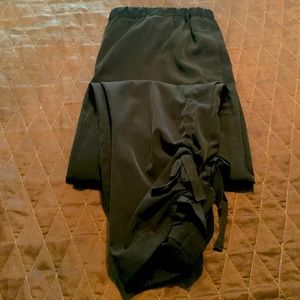 Chico’s Black Pants That Tie At Bottom